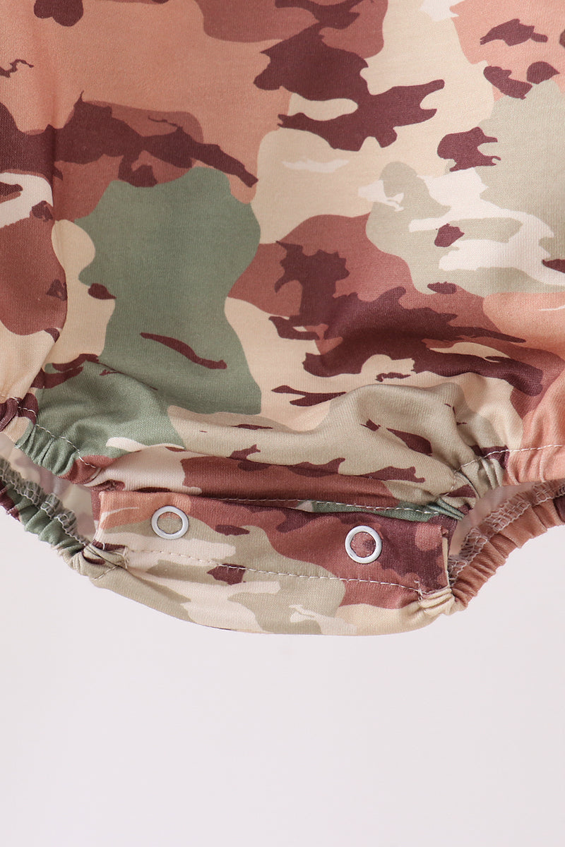 Duck Camo Embroidered Knit Bubble