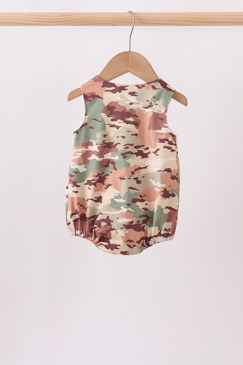 Duck Camo Embroidered Knit Bubble