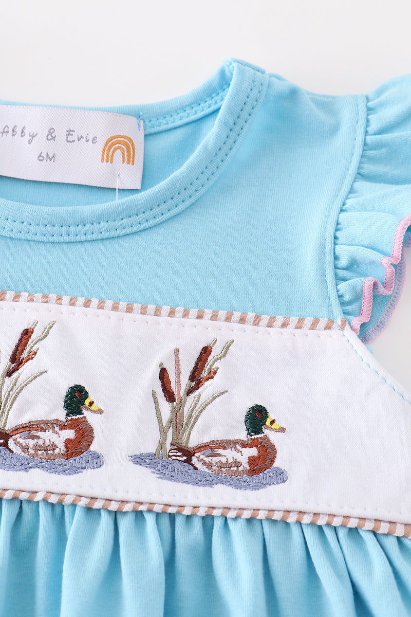 Blue duck embroidery baby girl set