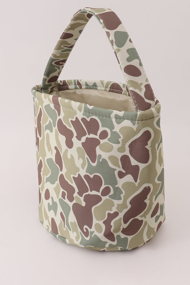 Green camouflage basket