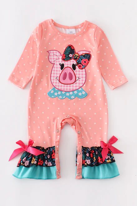 Pig ruffle set
