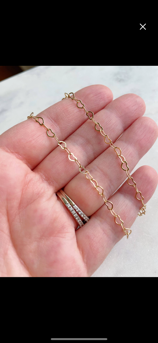 Dainty heart bracelet